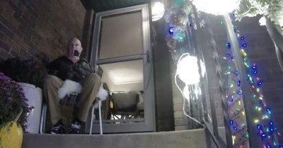 Hospital Left Him Too Weak for Putting Christmas Lights up but Then Strangers Knock on the Door