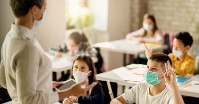 Teacher's Lesson On Internet Safety Goes Viral