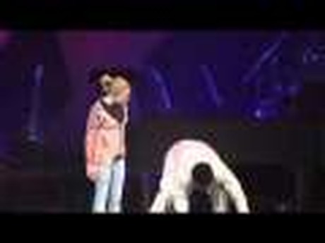 Lifehouse Song: Everything - Pantomime, Drama