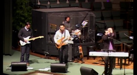 American Church singing in Farsi- with Hovsepian brothers