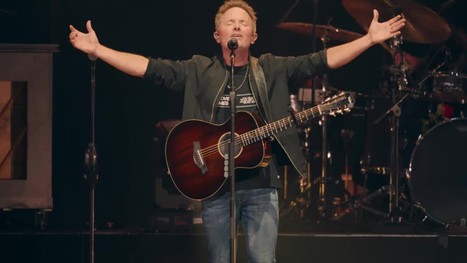 Chris Tomlin’s Powerful Live Rendition of ‘The First Hymn’ Will Stir Your Soul