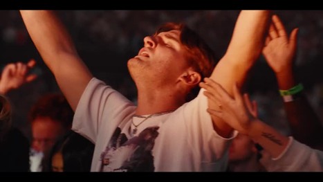 Passion Soul-Stirring 'The Blood' Live Performance
