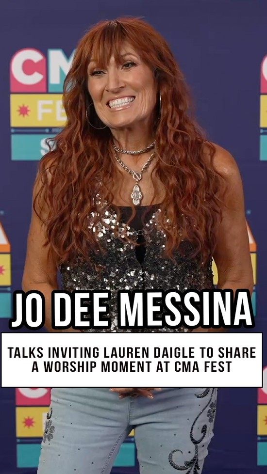 Jo Dee Messina Brings Lauren Daigle To CMA Fest For Worship Moment