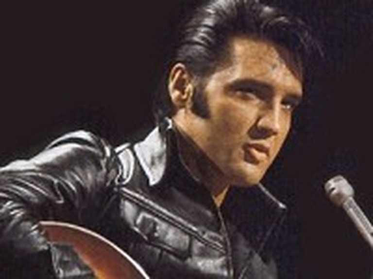 You'll Never Walk Alone by Elvis Presley - Live Version