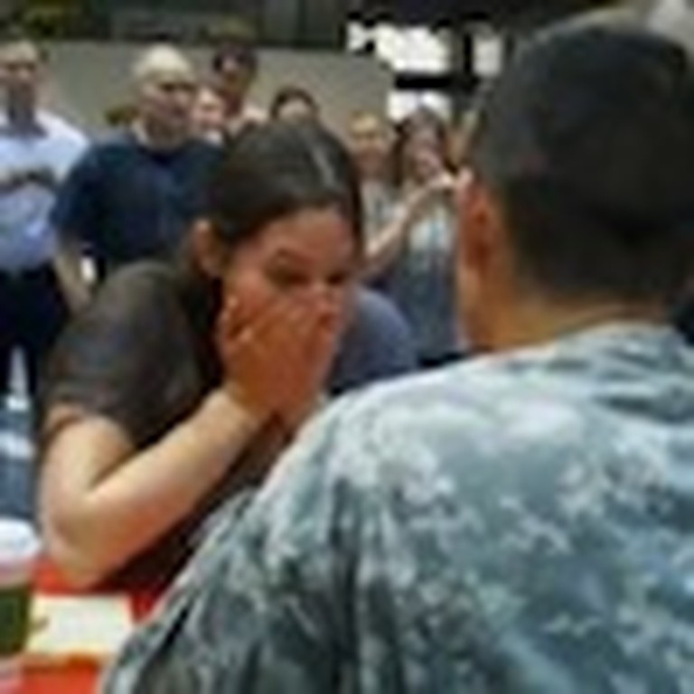 Soldier Proposes to his Girlfriend with the Help of a Band