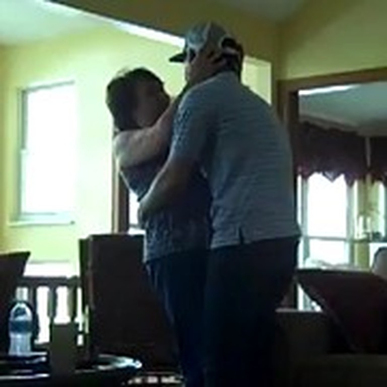 Airman Home Early Surprises his Very Excited Mother
