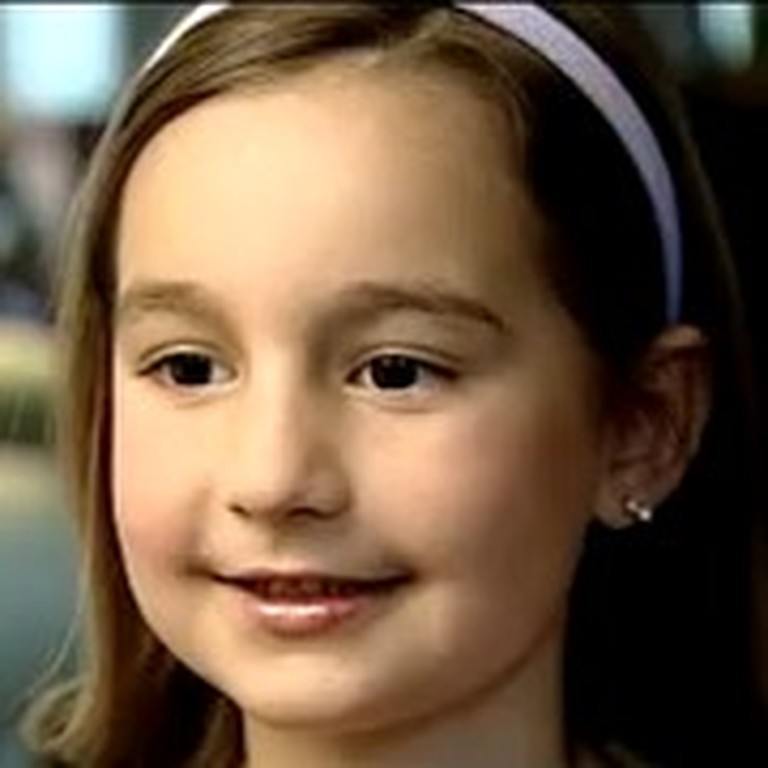 6 Year Old Pianist Wows the World with her Ability