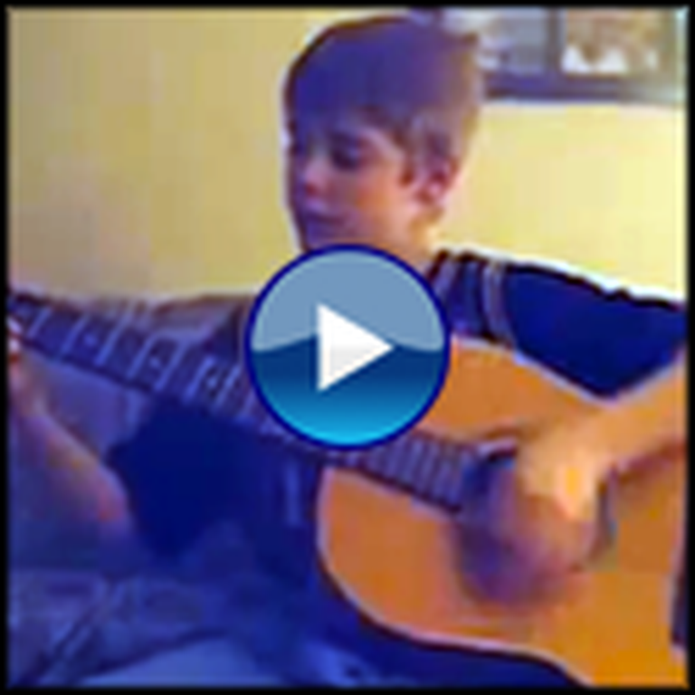 A Very Young Justin Bieber Sings a Song for Jesus