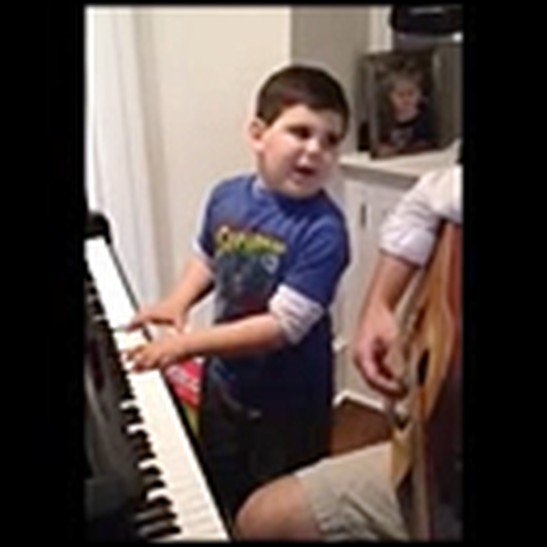 Mom Discovers her Young Autistic Boy is Awesome at Piano