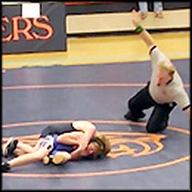 Middle School Wrestler Sefllessly Lets Boy with Cerebral Palsy Win Match