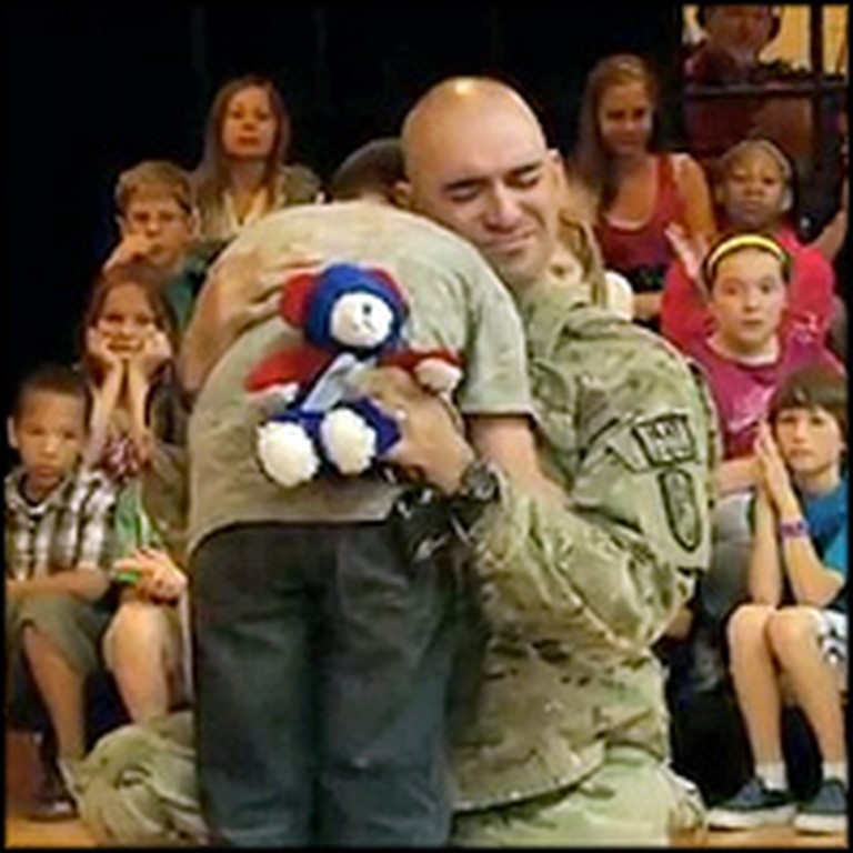 Soldier Gives his Son a Great Surprise During the Pledge of Allegiance