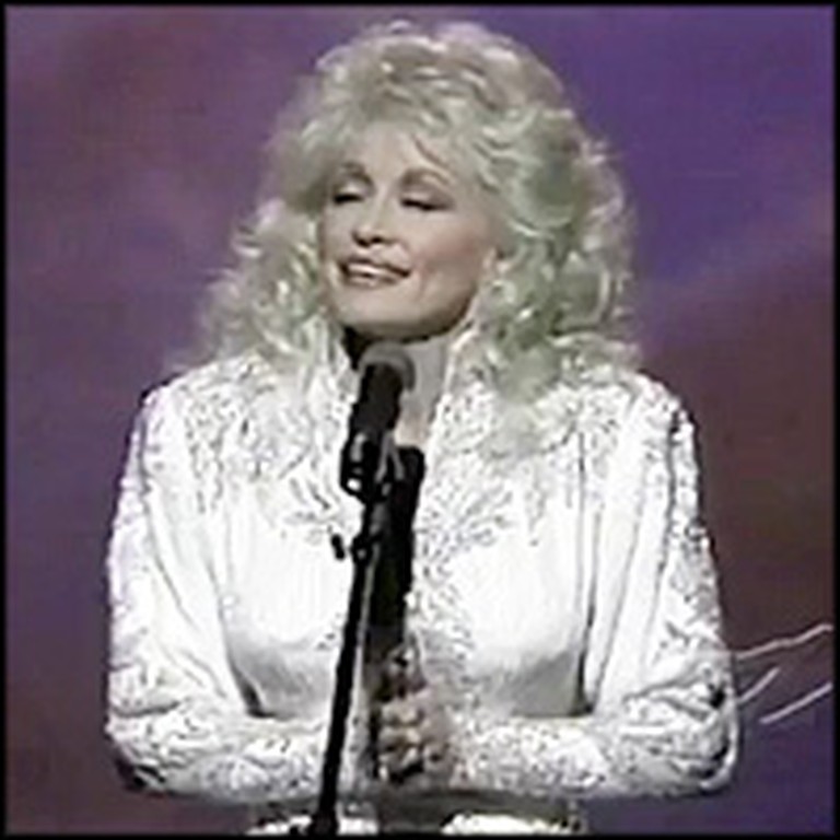 Dolly Parton Sings a Powerful Easter Classic - He's Alive