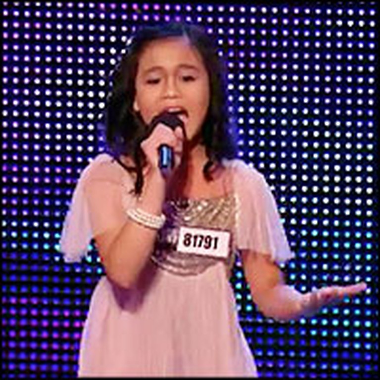 Unbelievable Child Sings Like a Professional - and Gets a Standing Ovation!