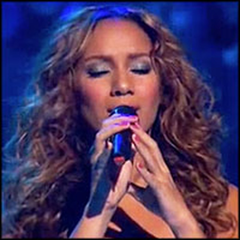 Leona Lewis Singing Footprints in Sand Will Give you Goosebumps
