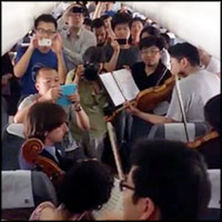 Philadelphia Orchestra Does Something Amazing for Passengers Stuck on Runway