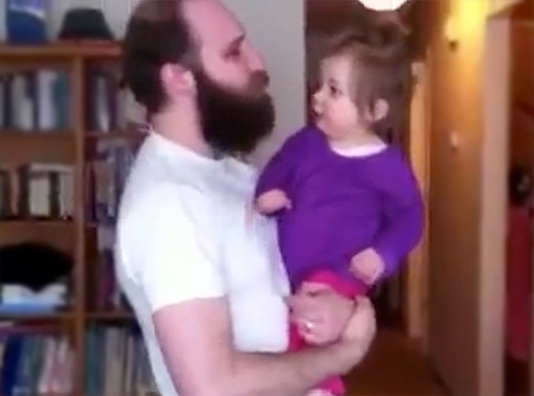 Little Girl Has the Best Reaction to Her Daddy Shaving His Beard - Sooo Sweet