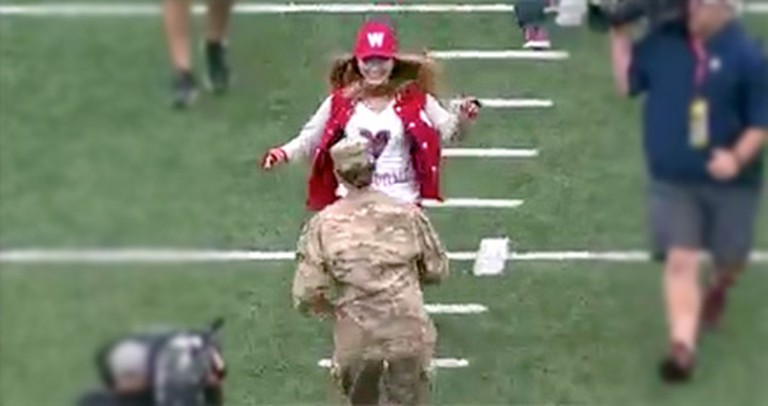 Army Captain Surprises Her Daughter in Front of Thousands - Sweetest Video Ever