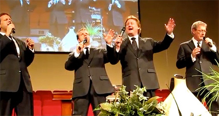 Incredible Gospel Quartet Sings Jesus is Coming Soon... and it's AWESOME.