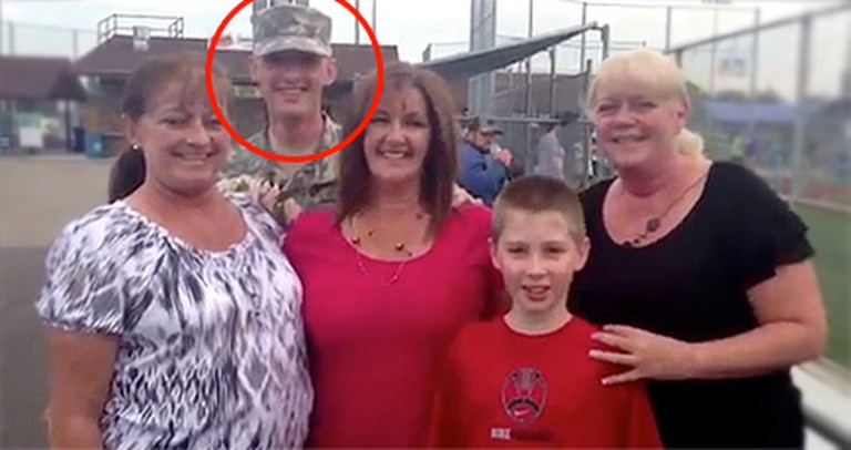 A Soldier Sneaks Into a Family Photo... You Gotta See Mom's Reaction!