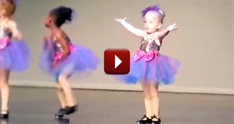 What This Lil' Ballerina Did Stole the Show - and Our Hearts. Aww