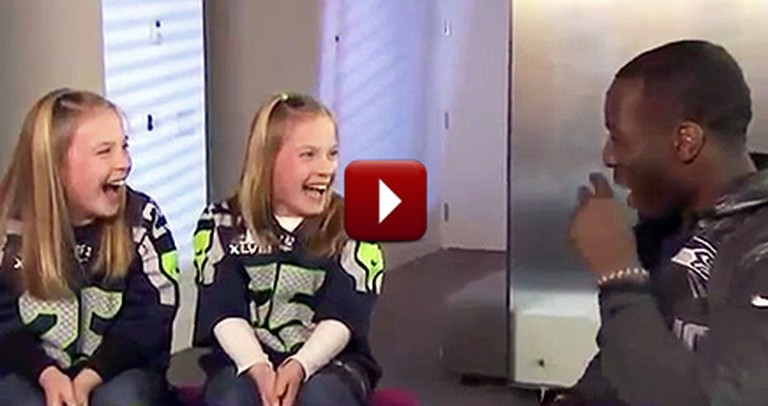 A Football Star and 2 Girls Have a Unique Bond That Will Melt Your Heart to Pieces