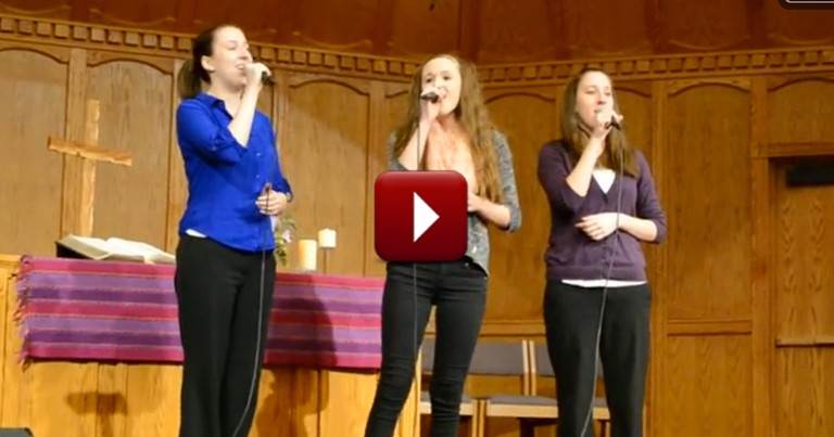 Three Sisters Worship God With Powerful Christian Song - WOW