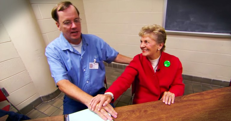 81-Year-Old Helps Inmates In An Incredible Way