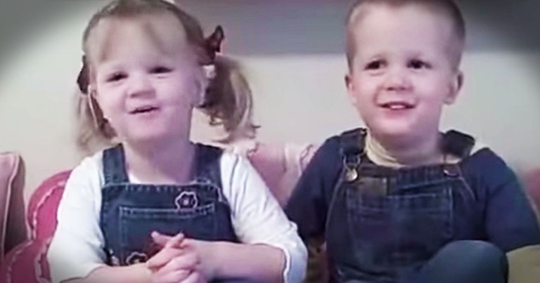 Charming British Twins Recite Psalm 23 - So Sweet