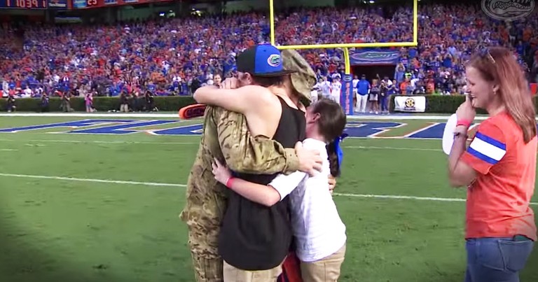 Soldier's Homecoming Surprise Had The Whole Stadium In Tears