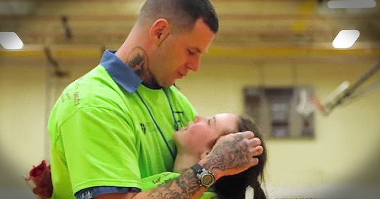 Grab Your Tissues For These Dads Behind Bars Special Moments With Their Kids