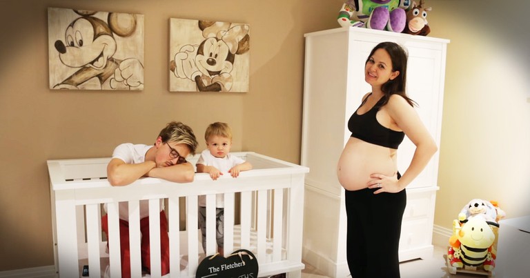 Family Shares Precious Musical Bump To Baby Time Lapse 