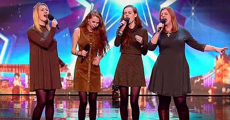 Mother And Daughters' Audition Gets Standing Ovation