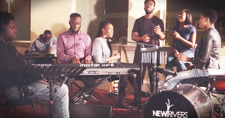 Hymn Mashup Will Move You To Praise