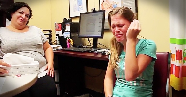 Teen Girl Cries When She Hears Her Mother's Voice For The First Time