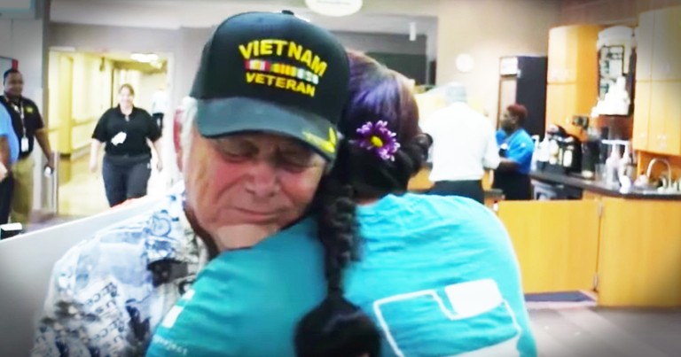 Volunteers Are Hugging Veterans And It Is Helping Save Lives
