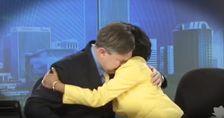 Anchorman Breaks Down In Tears Saying Goodbye To Co-Anchor