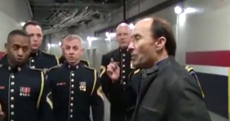 Lee Greenwood And The U.S. Army Chorus Wow With 'God Bless The USA'