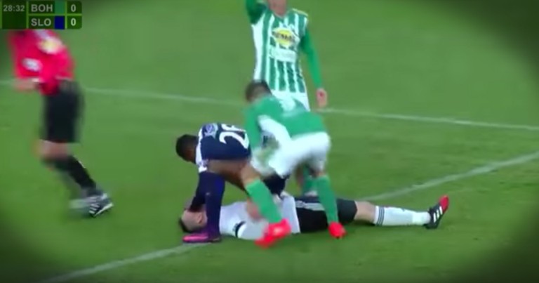 Player Saved An Opponent's Life So Quickly That If You Blink You'll Miss It