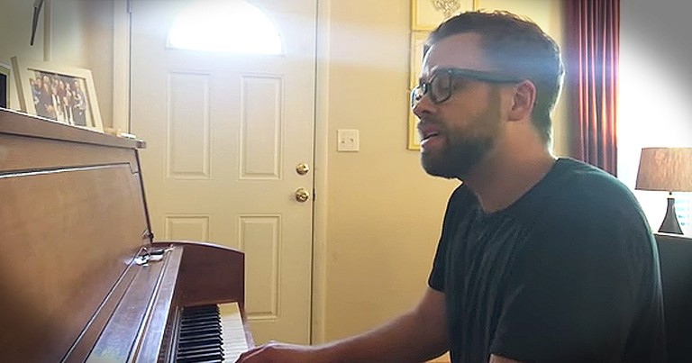 Josh Wilson Sings 'Lord, Jesus Come' For Friend Who Lost His Wife