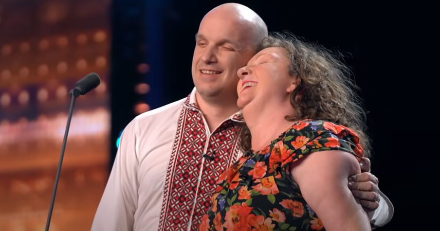 Blind Couple Gives Emotional ‘Climb Every Mountain’ Performance on BGT