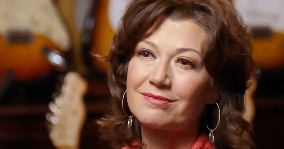 Amy Grant Talks Christian Faith And Her Love-Hate Relationship With Parts Of The Bible