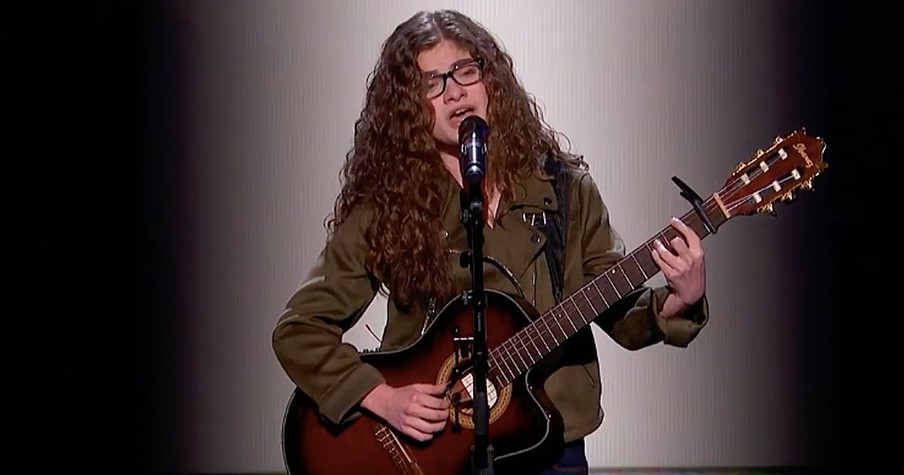 Shy Bullied Teen Sophie Pecora Performs Original Song And Wins Golden Buzzer