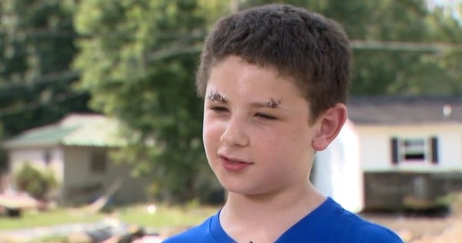 8-Year-Old Prays From The Roof During Flood And His Miraculous Story Is Inspiring Thousands