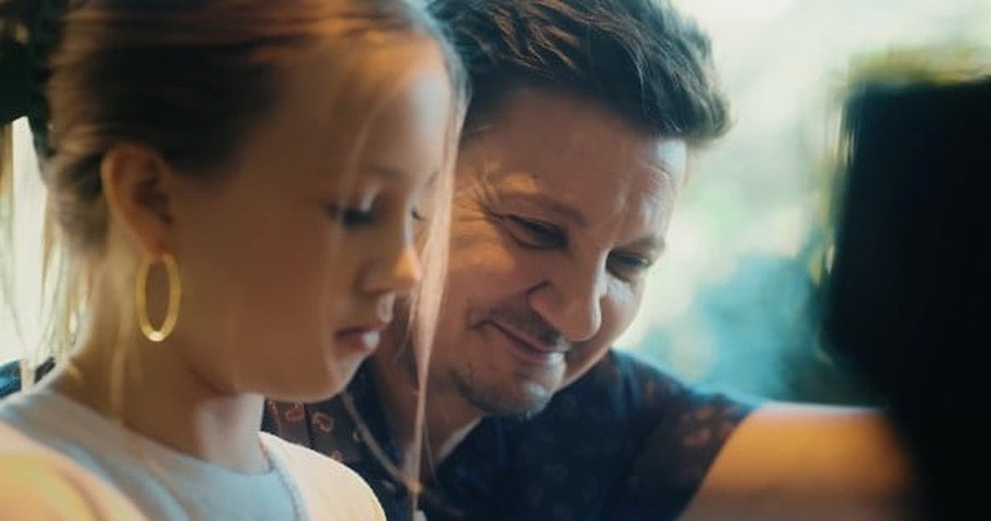 Actor Jeremy Renner Pens Touching Song, 'Wait,' for His Daughter After Nearly Losing His Life