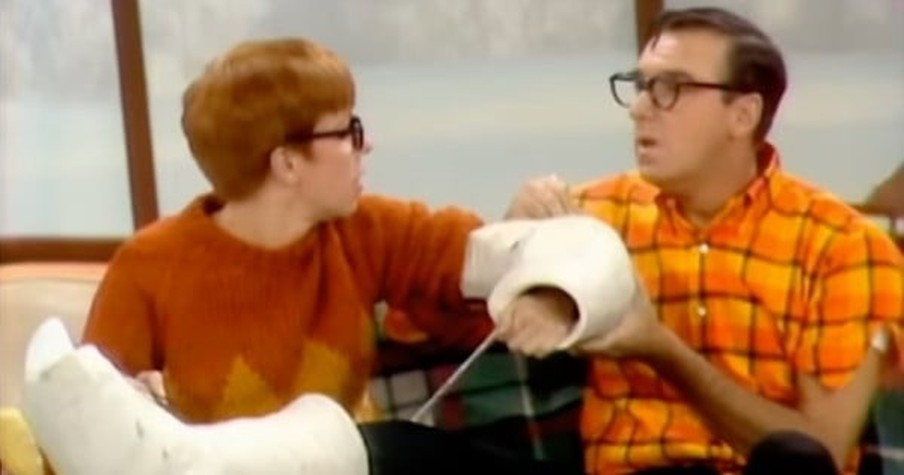 Have A Laugh With This Classic Carol Burnett Skit About Finding Love In A Ski Lodge