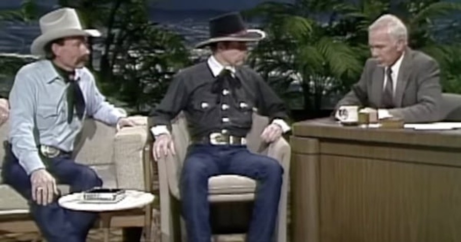 2 Cowboys Leave Johnny Carson In Stitches With Their Poetry During Classic 1987 Clip