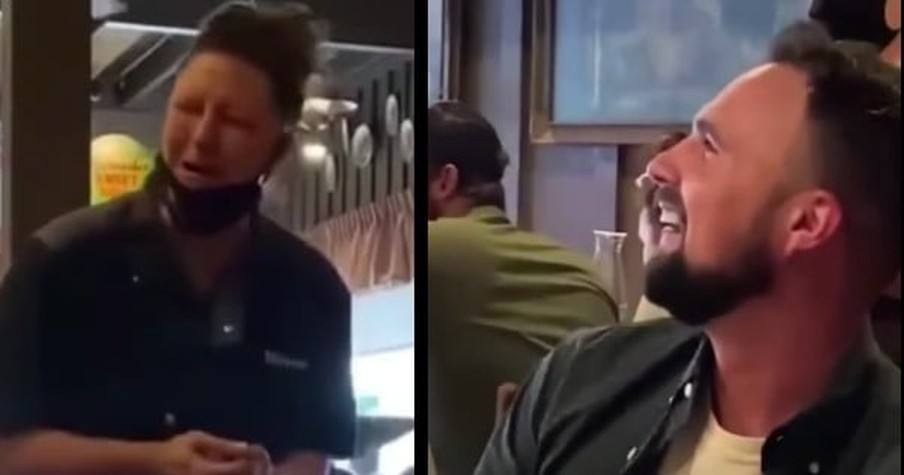 Cracker Barrel Waitress Sings Happy Birthday And Her Unbelievable Performance Goes Viral