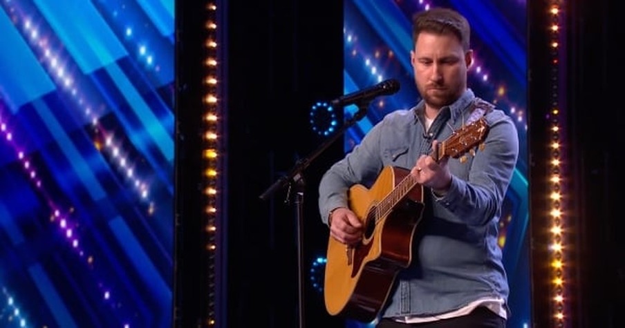 Daughters Secretly Signed Him up to Audition and the Emotional Dad Has Whole Crowd in Tears