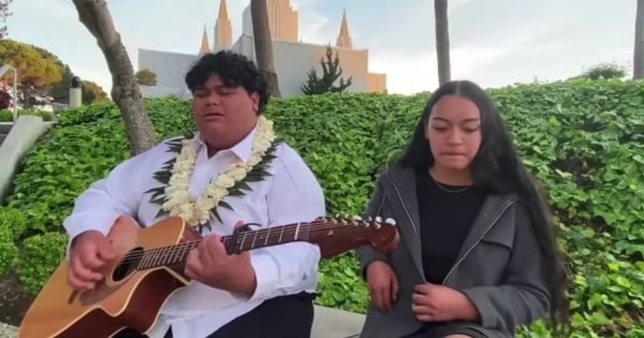 Here Is Iam Tongi Singing 'Amazing Grace' Long Before His Breakout Audition On American Idol