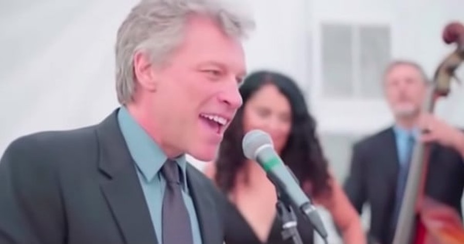 Guests Stunned When Jon Bon Jovi Sings At A Wedding And It's The Stuff Of Dreams